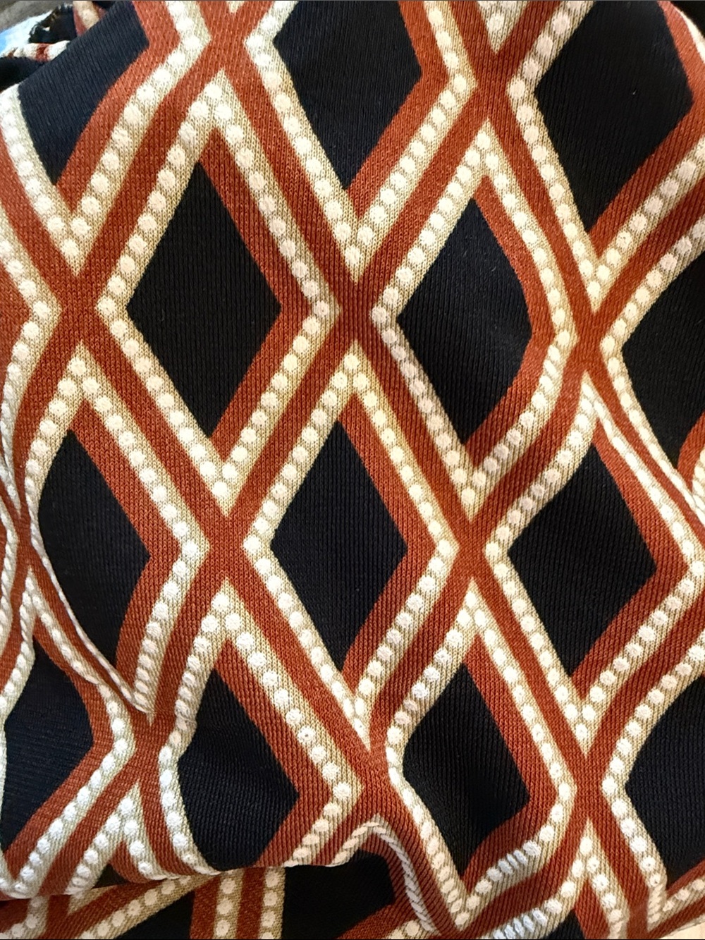 Diamond-Patterned Top - Picture 10 of 10